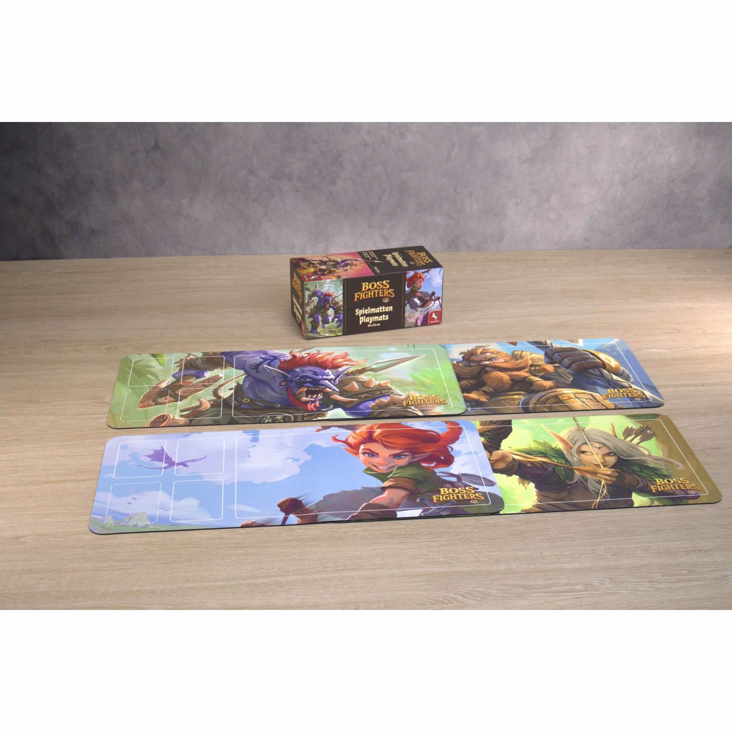 Boss Fighters QR Bundle (DE): Grundspiel & 4 Neopren-Playmats