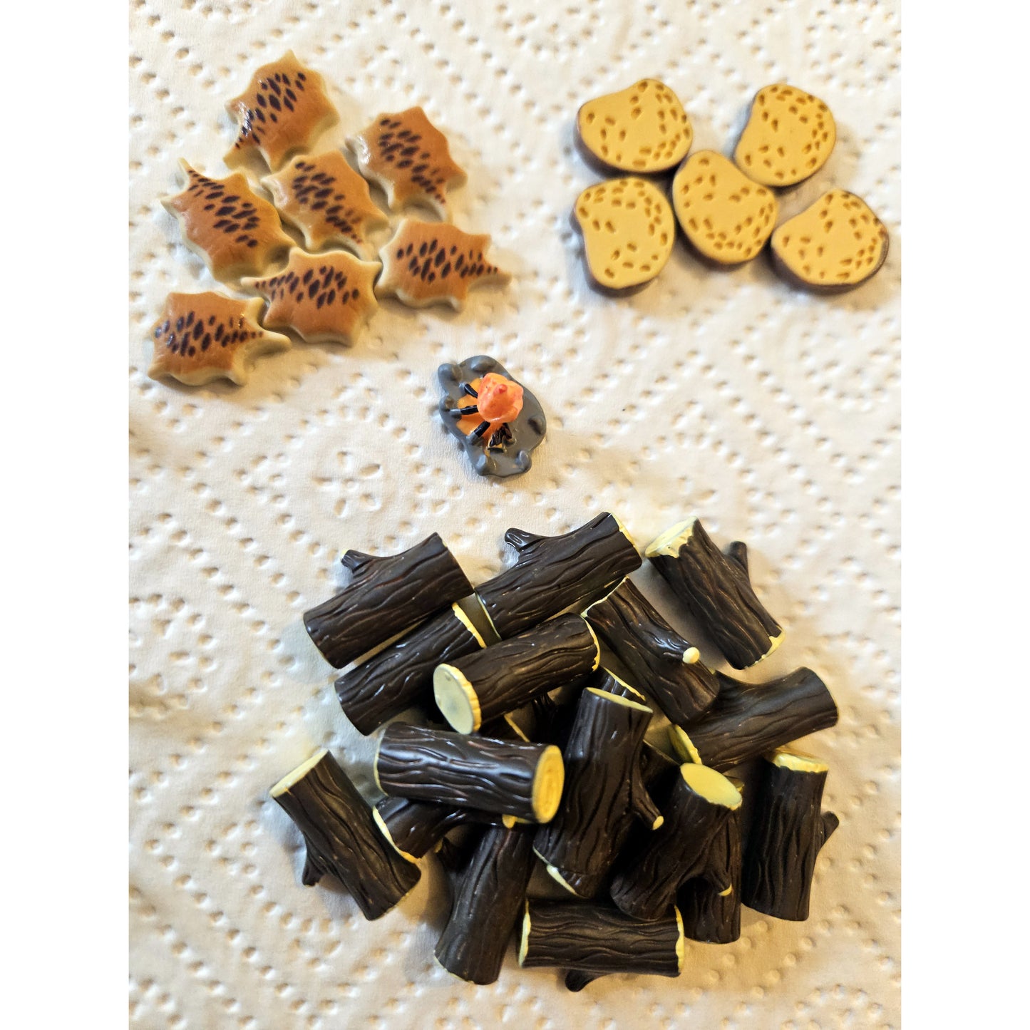 Robinson Crusoe: 49x Resin Ressourcenmarker/-Tokens, Deluxe-Erweiterung, Set