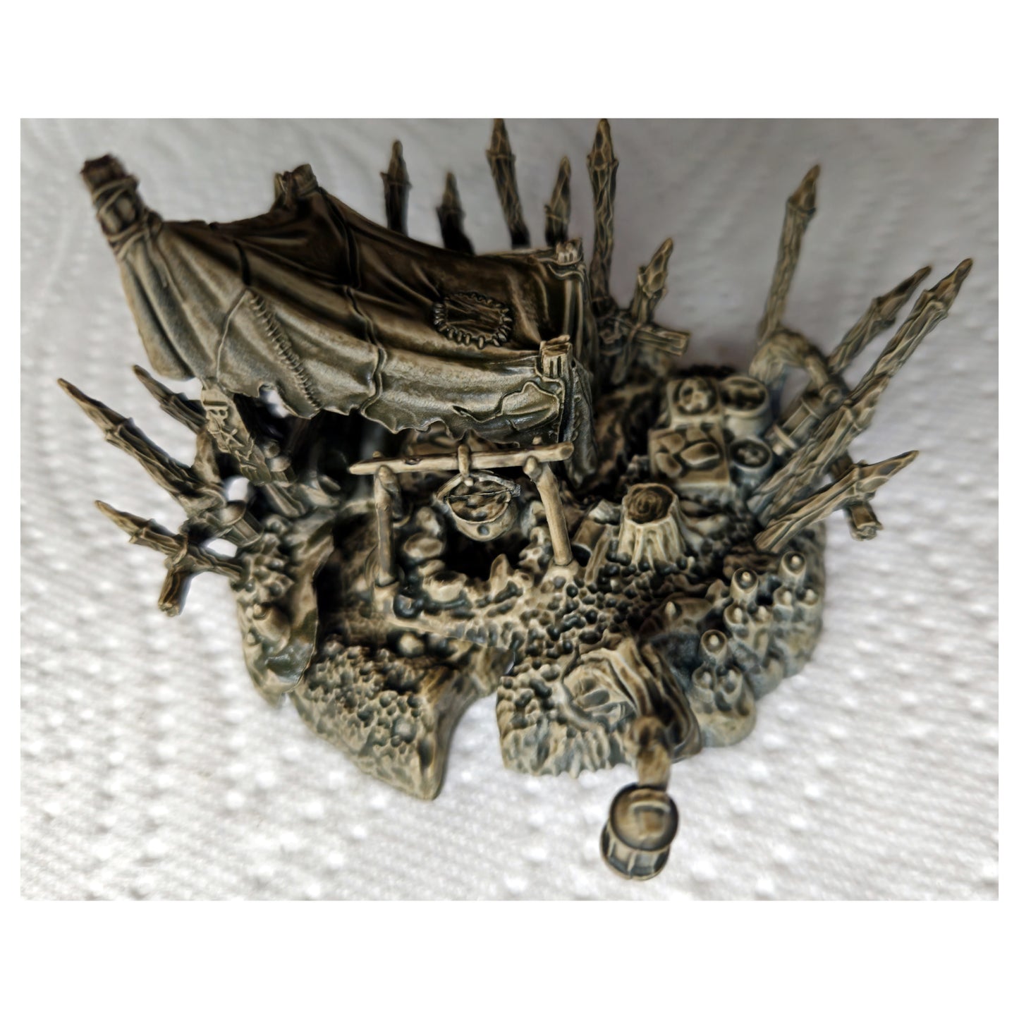 Tainted Grail: Modular Campsite, mit Sundrop, DE, Mini-Erweiterung, Gamefound