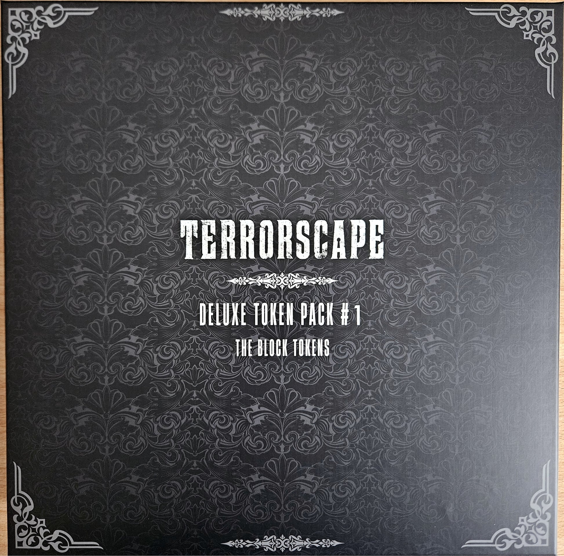 Terrorscape: Deluxe Token Pack #1, Block-Token-Pappfiguren, Cover